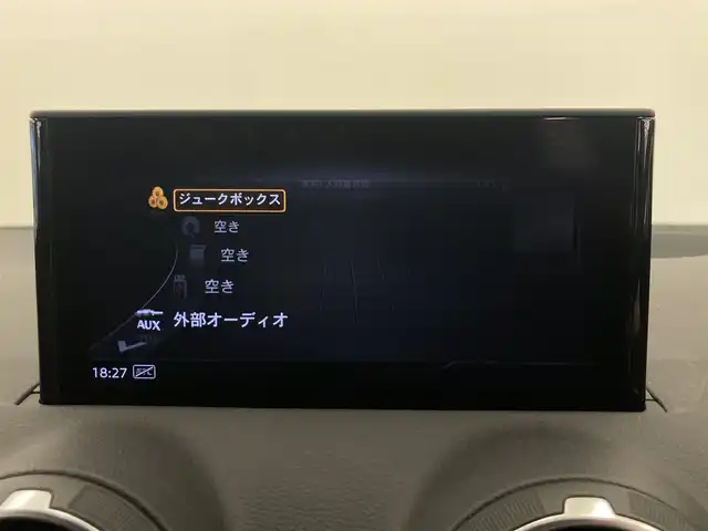 車両画像17