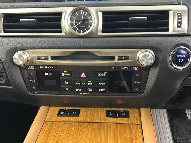 レクサス ＧＳ 300h Iパッケージ 愛知県 2020(令2)年 2.5万km グラファイトブラックガラスフレーク 純正ナビ/（DVD/BT/フルセグ）/衝突軽減/追従機能付きクルーズコントロール/レーンキープアシスト/操舵支援/コーナーセンサー/先行車発進検知/死角支援ミラー/電動パーキング/ETC2.0/革巻きステア/ステアスイッチ/パドルシフト/ステアリングヒーター/茶革シート/シートメモリ/シートヒーター/エアシート/前席電動シート/電動サンシェード/サンルーフ/LEDヘッドライト/オートハイビーム/フォグランプ/ウィンカーミラー/電格ミラー/ドアバイザー