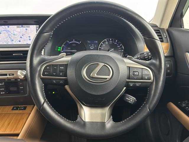 レクサス ＧＳ 300h Iパッケージ 愛知県 2020(令2)年 2.5万km グラファイトブラックガラスフレーク 純正ナビ/（DVD/BT/フルセグ）/衝突軽減/追従機能付きクルーズコントロール/レーンキープアシスト/操舵支援/コーナーセンサー/先行車発進検知/死角支援ミラー/電動パーキング/ETC2.0/革巻きステア/ステアスイッチ/パドルシフト/ステアリングヒーター/茶革シート/シートメモリ/シートヒーター/エアシート/前席電動シート/電動サンシェード/サンルーフ/LEDヘッドライト/オートハイビーム/フォグランプ/ウィンカーミラー/電格ミラー/ドアバイザー