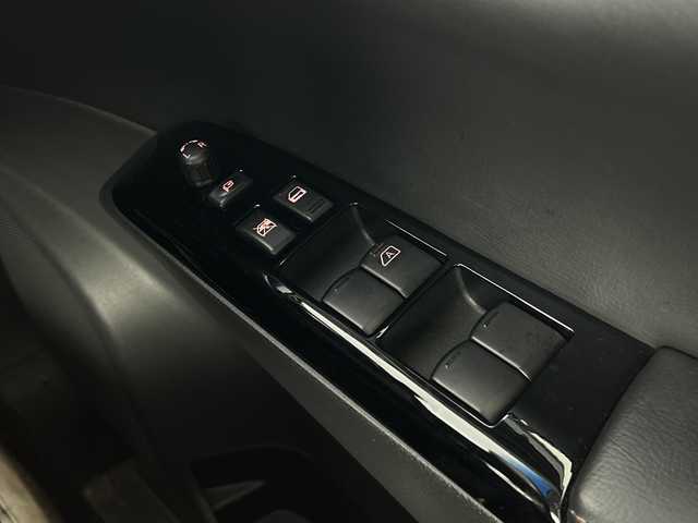 日産 エルグランド 250HWS S アーバンクロム 愛知県 2021(令3)年 2.6万km 黒 衝突軽減システム/純正10型ナビ/全方位カメラ/クルーズコントロール/フルセグ/CD DVD/Bluetooth/バックカメラ/電動リアゲート/コーナーセンサー/ブラインドスポットモニター/LEDヘッドライト/リアオートエアコン/オートライト/ドライブレコーダー/ETC/ステアリングスイッチ/スマートキー/プッシュスタート