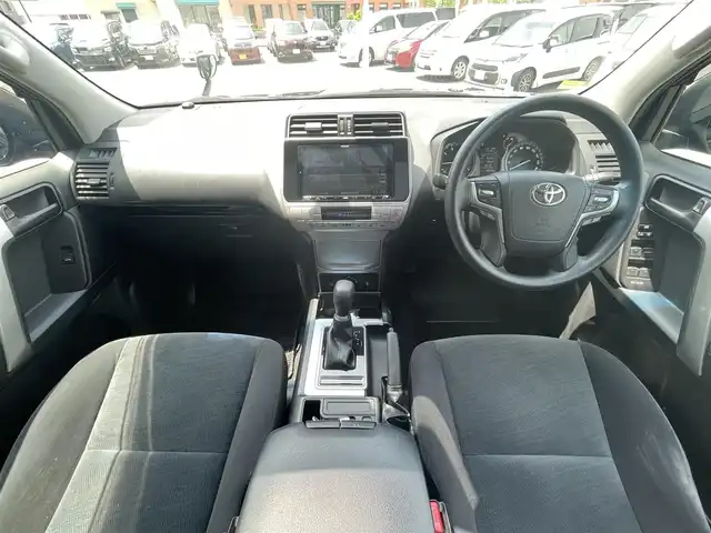 トヨタ ランドクルーザー プラド TX Lパッケージ 長崎県 2019(令1)年 4.6万km ブラック /ケンウッド9型ナビ/バックカメラ/（FM/AM/CD/DVD/Bluetooth/フルセグTV）//アルパイン後席モニター//社外ドライブレコーダー//サンルーフ//ルーフレール//サイドステップ//LEDヘッドライト//純正17インチアルミ//トヨタセーフティセンス//クルーズコントロール//コーナーセンサー//スマートキー/スペアキー×１//プッシュスタート