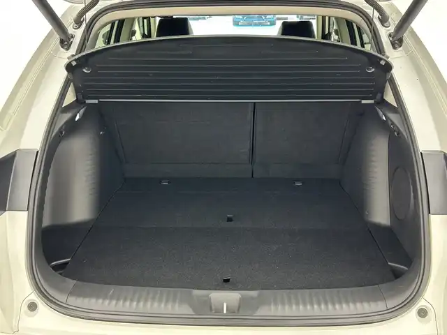 ホンダ ＺＲ－Ｖ ハイブリッド e:HEV Z 三重県 2023(令5)年 3.4万km プラチナホワイトパール 禁煙車/純正ナビ/・AppleCarPlay・AndroidAuto・フルセグ・AM・FM/360°カメラ/置くだけ充電/プレミアムサウンドBOSE/運転席・助手席パワーシート（D席メモリー付き）/運転席・助手席シートヒーター/ステアリングヒーター/ブラインドスポットモニター/踏み間違い衝突軽減装置/レーンキープ/パーキングセンサー警報/電子パーキング/アダプティブクルーズコントロール/電動リアゲート/LEDヘッドライト/純正フロアマット/純正18インチアルミ
