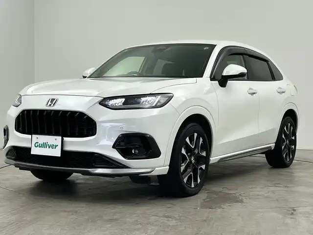 ホンダ ＺＲ－Ｖ ハイブリッド e:HEV Z 三重県 2023(令5)年 3.4万km プラチナホワイトパール 禁煙車/純正ナビ/・AppleCarPlay・AndroidAuto・フルセグ・AM・FM/360°カメラ/置くだけ充電/プレミアムサウンドBOSE/運転席・助手席パワーシート（D席メモリー付き）/運転席・助手席シートヒーター/ステアリングヒーター/ブラインドスポットモニター/踏み間違い衝突軽減装置/レーンキープ/パーキングセンサー警報/電子パーキング/アダプティブクルーズコントロール/電動リアゲート/LEDヘッドライト/純正フロアマット/純正18インチアルミ