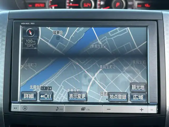 トヨタ ヴォクシー ZS 煌Z 愛媛県 2013(平25)年 9万km ブラック 禁煙車/登録時走行距離89280km/純正ナビ/CD/DVD/TV/Bluetooth/バックカメラ/ビルトインETC/フロントドライブレコーダー/両側パワースライドドア/ハーフレザーシート/回転式セカンドシート/リヤエアコン/オートライト/キセノンヘッドライト/フォグランプ/MTモード付AT/スマートキー