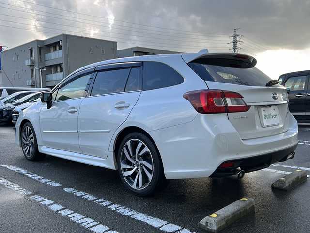 スバル レヴォーグ 1．6GT－S アイサイト 石川県 2018(平30)年 4.3万km クリスタルホワイトP ４WD/アイサイトセーフティプラス/サンルーフ/社外SDナビ/　　CD/DVD/AM/FM/フルセグ/SD/バック/サイドモニター/全車速追従機能付クルーズコントロール/LEDオートライト/前席パワーシート/前席シートヒーター/純正18インチアルミホイール付/アイドリングストップ/パドルシフト/ブラインドスポットモニター/前後ドライブレコーダー/純正フロアマット/ドアバイザー/スマートキー/ETC