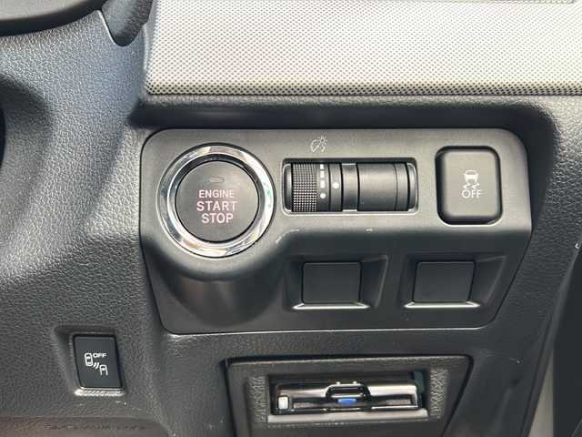 スバル レヴォーグ 1．6GT－S アイサイト 石川県 2018(平30)年 4.3万km クリスタルホワイトP ４WD/アイサイトセーフティプラス/サンルーフ/社外SDナビ/　　CD/DVD/AM/FM/フルセグ/SD/バック/サイドモニター/全車速追従機能付クルーズコントロール/LEDオートライト/前席パワーシート/前席シートヒーター/純正18インチアルミホイール付/アイドリングストップ/パドルシフト/ブラインドスポットモニター/前後ドライブレコーダー/純正フロアマット/ドアバイザー/スマートキー/ETC