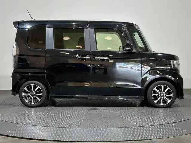 ホンダ Ｎ ＢＯＸ カスタム G EX ホンダセンシング 愛媛県 2020(令2)年 4.5万km クリスタルブラックパール ホンダセンシング/純正8インチSDナビ/フルセグTV/Bluetooth/DVD/片側パワースライドドア/レーダークルーズコントロール/ビルトインETC/前席シートヒーター/ステアリングスイッチ