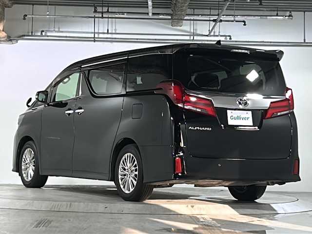 トヨタ アルファード S Cパッケージ 広島県 2020(令2)年 5.4万km ブラック 純正ナビ/（Bluetooth/CD/DVD/AppleCarPlay/AndroidAuto)/12.1型フリップダウンモニター/ビルドインETC2.0/バックカメラ/両側パワースライドドア/パワーシート（運転席/助手席）/シートヒーター（運転席/助手席）/エアシート（運転席/助手席）/レーダークルーズコントロール/プリクラッシュセーフティー/ブラインドスポットモニター/三眼LEDヘッドライト/フォグランプ/オートマチックハイビーム/純正17インチアルミホイール/純正フロアマット/純正ドアバイザー/デジタルインナーミラー