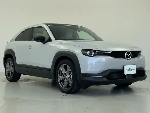 マツダ ＭＸ－３０ モダンコンフィデンス 愛知県 2022(令4)年 2万km セラミックM 純正ナビ/・Bluetooth/・フルセグテレビ/・AppleCarPlay/AndroidAuto/全方位モニター/シートヒーター/ステアリングヒーター/衝突軽減ブレーキ/レーンキープアシスト/オートマチックハイビーム/ブラインドスポットモニター/前後コーナーセンサー/レーダークルーズコントロール/前後ドライブレコーダー/ETC/LEDヘッドライト
