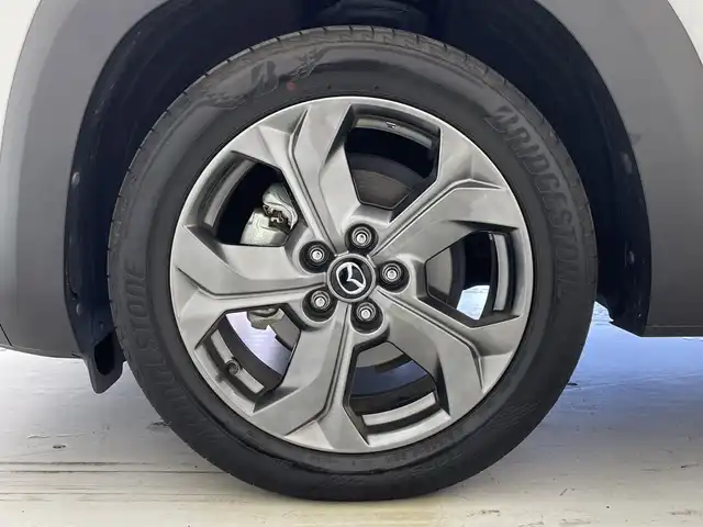 マツダ ＭＸ－３０ モダンコンフィデンス 愛知県 2022(令4)年 2万km セラミックM 純正ナビ/・Bluetooth/・フルセグテレビ/・AppleCarPlay/AndroidAuto/全方位モニター/シートヒーター/ステアリングヒーター/衝突軽減ブレーキ/レーンキープアシスト/オートマチックハイビーム/ブラインドスポットモニター/前後コーナーセンサー/レーダークルーズコントロール/前後ドライブレコーダー/ETC/LEDヘッドライト