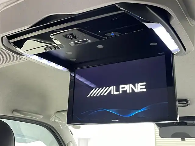 トヨタ ハイエース GL ロング 群馬県 2020(令2)年 3.8万km ブラックマイカ 片側パワースライドドア/パノラミックビューモニター/LEDヘッドライト/LEDデイライト/バンパーガード/アルパイン　１１型フローティングナビ（XF11NX）/・CD/DVD/SD/USB/HDMI/Bluetooth/フルセグTV/アルパイン１２．８インチ　フリップダウンモニター/アルパイン　ナビ連動　前後ドライブレコーダー/シートカバー/＝＝＝＝＝/片側パワースライドドア　アルパイン１１インチナビ　１２．８インチフリップダウンモニター　パノラミックビューモニター　バンパーガード　前後ドラレコ　衝突軽減　ＬＤＡ　ＥＴＣ　１８インチＡＷ　４ＷＤ　禁煙
