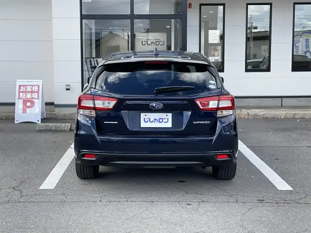 スバル インプレッサ スポーツ 2．0i－L アイサイト 青森県 2017(平29)年 11.1万km ダークブルーパール (株)IDOMが運営する【じしゃロン青森店】の自社ローン専用車両になりますこちらは現金、またはオートローンご利用時の価格です。自社ローンご希望の方は別途その旨お申付け下さい。/４ＷＤ/純正メモリナビ（カロッツェリア製）/　AM/FM/CD/DVD/SD/BT/フルセグＴＶ/ナノイー/バックカメラ/プリクラッシュセーフティ/レーダークルーズコントロール/レーンキープアシスト/アイドリングストップ/横滑り防止装置/ヒルスタートアシストコントロール/LEDヘッドライト/オートライト/電子パーキング/スペアキー/１７インチ純正アルミホイール装着