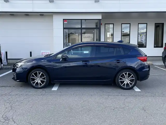 スバル インプレッサ スポーツ 2．0i－L アイサイト 青森県 2017(平29)年 11.1万km ダークブルーパール (株)IDOMが運営する【じしゃロン青森店】の自社ローン専用車両になりますこちらは現金、またはオートローンご利用時の価格です。自社ローンご希望の方は別途その旨お申付け下さい。/４ＷＤ/純正メモリナビ（カロッツェリア製）/　AM/FM/CD/DVD/SD/BT/フルセグＴＶ/ナノイー/バックカメラ/プリクラッシュセーフティ/レーダークルーズコントロール/レーンキープアシスト/アイドリングストップ/横滑り防止装置/ヒルスタートアシストコントロール/LEDヘッドライト/オートライト/電子パーキング/スペアキー/１７インチ純正アルミホイール装着