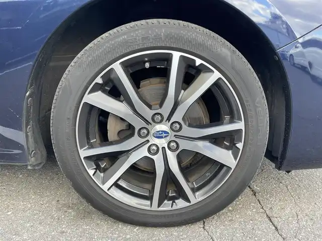 スバル インプレッサ スポーツ 2．0i－L アイサイト 青森県 2017(平29)年 11.1万km ダークブルーパール (株)IDOMが運営する【じしゃロン青森店】の自社ローン専用車両になりますこちらは現金、またはオートローンご利用時の価格です。自社ローンご希望の方は別途その旨お申付け下さい。/４ＷＤ/純正メモリナビ（カロッツェリア製）/　AM/FM/CD/DVD/SD/BT/フルセグＴＶ/ナノイー/バックカメラ/プリクラッシュセーフティ/レーダークルーズコントロール/レーンキープアシスト/アイドリングストップ/横滑り防止装置/ヒルスタートアシストコントロール/LEDヘッドライト/オートライト/電子パーキング/スペアキー/１７インチ純正アルミホイール装着