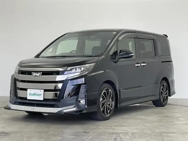 トヨタ ノア Si ダブルバイビー 群馬県 2018(平30)年 6万km ブラック 近縁車　アルパインナビ　バックカメラ　両側パワースライドドア　ＴＲＤエアロ　クルーズコントロール　オートマチックハイビーム　ドライブレコーダー　ETC　横滑り防止装置　USB接続　車線逸脱警報