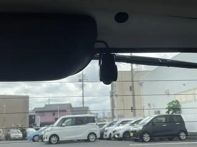 スズキ ワゴンＲ カスタムＺ HYBRID ZT 群馬県 2022(令4)年 3.2万km ピュアホワイトP 衝突軽減ブレーキシステム/レーンキープアシスト/レーダークルーズコントロール/純正メモリナビゲーション/（CD/DVD/SD/BT/フルセグTV）/バックカメラ/ナビ連動前後ドライブレコーダー/ETC/パドルシフト/ステアリングスイッチ/アイドリングストップ/クリアランスソナー/LEDヘッドライト/フォグランプ/オートライト/ドアバイザー/電格ミラー/純正フロアマット/純正15インチアルミホイール