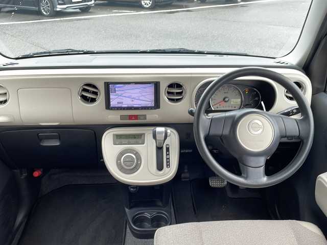 ダイハツ ミラ ココア X 新潟県 2013(平25)年 8.1万km プラムブラウンクリスタルマイカ 社外メモリーナビ/フルセグＴＶ/CD/ＤＶＤ再生/ＡＭ/ＦＭ/ＵＳＢ入力端子/バックカメラ/アイドリングストップ/ドアバイザー/社外１３インチアルミホイール/スペアタイヤ1本積載/純正フロアマット/電動格納ミラー