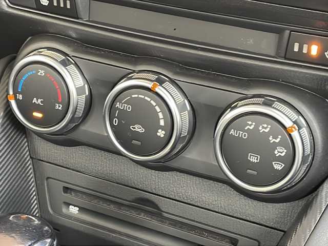 マツダ デミオ XD ツーリング 長野県 2016(平28)年 5.2万km ソウルレッドプレミアムメタリック 純正メモリナビ/バックカメラ/ドライブレコーダー/社外15インチアルミ/シートヒーター/プッシュスタート/レーンキープ/アイドリングストップ/保証書・取説