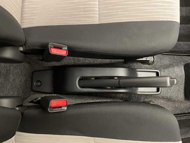 ダイハツ ミラ イース G SAⅢ 宮崎県 2021(令3)年 2.2万km レモンスカッシュクリスタルM 純正ナビ　/Ｂｌｕｅｔｏｏｔｈ/ＣＤ　/ＦＭ／ＡＭ/コーナセンサー/ドライブレコーダー/衝突被害軽減ブレーキシステム　/横滑り防止機能　/オートライト　/オートハイビーム/スペアキー　/プッシュスタート　/電動格納ミラー