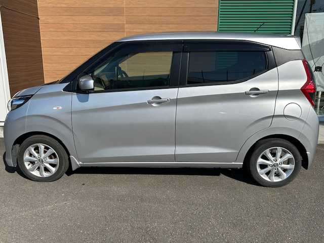 日産 デイズ X 静岡県 2023(令5)年 2.9万km スターリングシルバーM ワンオーナー/純正9インチディスプレイオーディオ/（AppleCarPlay/ Android Auto/Bluetooth)/スマートキー/純正14インチAW/クリアランスソナー/バックカメラ/ステアリングスイッチ/オートライト/保証書/取扱説明書