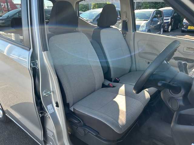日産 デイズ X 静岡県 2023(令5)年 2.9万km スターリングシルバーM ワンオーナー/純正9インチディスプレイオーディオ/（AppleCarPlay/ Android Auto/Bluetooth)/スマートキー/純正14インチAW/クリアランスソナー/バックカメラ/ステアリングスイッチ/オートライト/保証書/取扱説明書