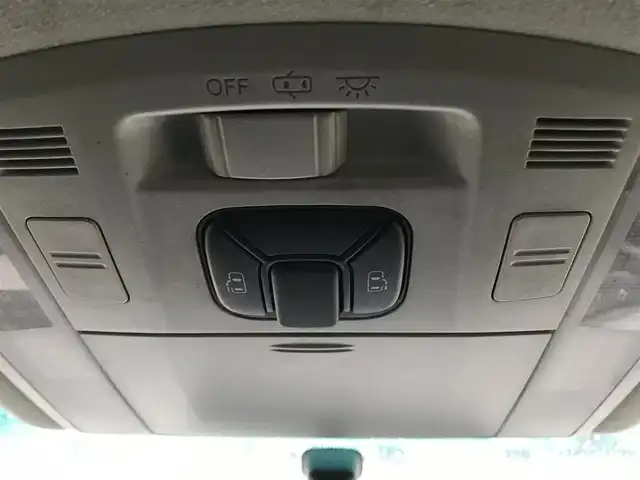 トヨタ ヴェルファイア 2．4Z 富山県 2012(平24)年 7.3万km ホワイトパールクリスタルシャイン 純正HDDナビ/バックカメラ/フリップダウンモニター/ウィンカーミラー/アイドリングストップ/プッシュスタート/両側パワースライドドア/ETC