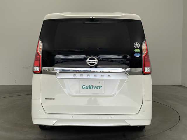 日産 セレナ X VセレクションⅡ 兵庫県 2019(平31)年 3.1万km ブリリアントホワイトパール 【・エマージェンシーブレーキ/・車線逸脱警報/・速度標識表示/・道路標識表示/・フロントリアソナー/・ふらつき警報/・純正9インチナビ＆フルセグ＆BT＆DVD＆BD/・アラウンドビューモニター/・両側パワースライドドア/・オートマチックハイビーム/・ステアリングスイッチ/・アイドリングストップ/・パーキングアシスト/・フロアマット/・ハロゲンライト/・オートライト/・純正前ドライブレコーダー/・2列目サンシェード/・後席エアコン/・ドアバイザー/・スマートキー/・スペアキー/・プッシュスタート