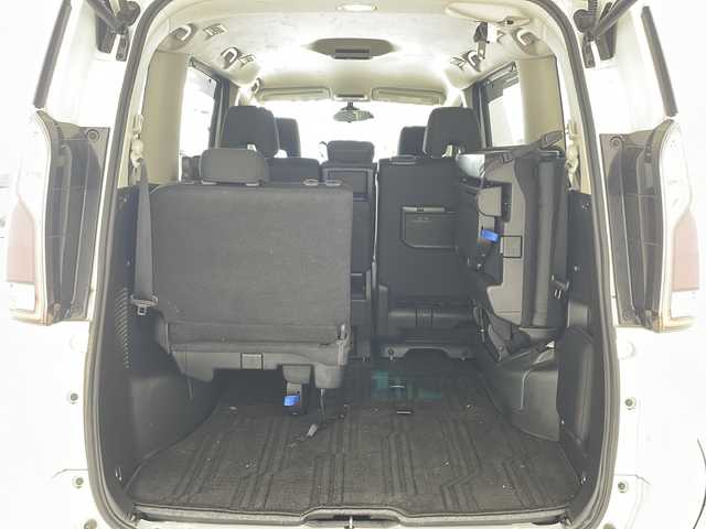 日産 セレナ X VセレクションⅡ 兵庫県 2019(平31)年 3.1万km ブリリアントホワイトパール 【・エマージェンシーブレーキ/・車線逸脱警報/・速度標識表示/・道路標識表示/・フロントリアソナー/・ふらつき警報/・純正9インチナビ＆フルセグ＆BT＆DVD＆BD/・アラウンドビューモニター/・両側パワースライドドア/・オートマチックハイビーム/・ステアリングスイッチ/・アイドリングストップ/・パーキングアシスト/・フロアマット/・ハロゲンライト/・オートライト/・純正前ドライブレコーダー/・2列目サンシェード/・後席エアコン/・ドアバイザー/・スマートキー/・スペアキー/・プッシュスタート