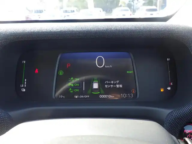 ホンダ フリード ハイブリット e:HEV AIR EX 千葉県 2025(令7)年 0.1千km クリスタルブラックパール ホンダセンシング/・衝突軽減ブレーキ（CMBS）/・車線維持支援システム（LKAS）/・アダプティブクルーズコントロール（ACC）/・ブラインドスポットインフォメーション/・後方誤発進抑制機能/・誤発進抑制機能/両側パワースライドドア/ハーフレザーシート/前席シートヒーター/ホンダコネクトナビ/地デジTV/【DVD/CD再生機能　Bluetooth接続】/バックカメラ/革巻きステアリング/ステアリングスイッチ/LEDヘッドライト/ウインカーミラー/コーナーセンサー/純正15インチアルミホイル/サイド/カーテンエアバッグ/Honda スマートキー