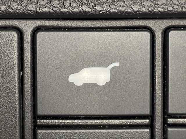 ホンダ ヴェゼル ハイブリッド e:HEV Z 広島県 2021(令3)年 3.3万km クリスタルブラックパール 純正９型ナビ　/シートヒーター　/フルセグＴＶ　/バックカメラ/レーダークルーズコントロール　/パワーバックドア　/ステアリングヒーター　/オートハイビーム　/ワイヤレス充電　/レーンキープアシスト　/ETC　/ドラレコ/純正18インチアルミホイール(225/50/R18)/エアバック（運転席/助手席/サイド/カーテン）