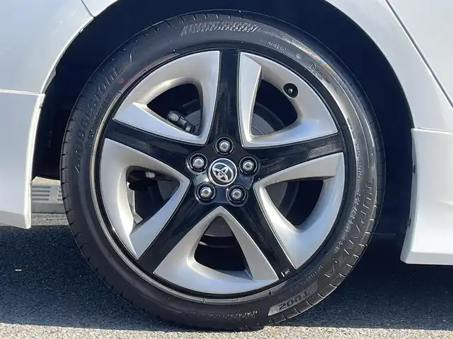 トヨタ プリウス Sツーリングセレクション 和歌山県 2021(令3)年 8.5万km プラチナホワイトパールマイカ モデリスタエアロ/純正ナビ/フルセグＴＶ/パノラミックビューモニター/プリクラッシュセーフティ/レーダークルーズコントロール/レーンディーパーチャーアラート/クリアランスソナー/純正フロアマット/純正アルミホイール/アイドリングストップ/シートヒーター/ＡＣ１００Ｖ充電/LEDヘッドライト/フォグランプ/オートライト/オートマチックハイビーム