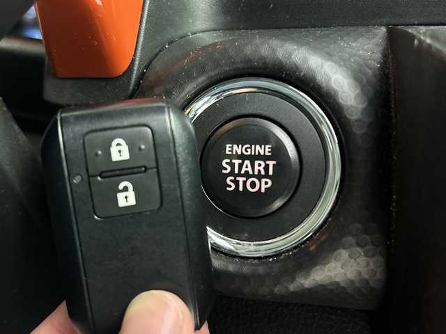 スズキ ハスラー HYBRID X 愛知県 2020(令2)年 5.4万km バーミリオンオレンジ/ガンメタリック2トーン メーカー９インチナビ/（フルセグTV/Bluetooth/ＡＭ/ＦＭ/ＵＳＢ）/全方位カメラ/スズキセーフティサポート/・衝突軽減ブレーキ/・レーンキープアシスト/・オートマチックハイビーム/・パーキングサポートブレーキ/ＥＴＣ/ドライブレコード/前席シートヒーター/アイドリングストップ/純正１５インチアルミホイール/スマートキー/プッシュスタート/ＬＥＤヘッドライト/フロントフォグランプ/横滑り防止装置/オートエアコン/純正フロアマット