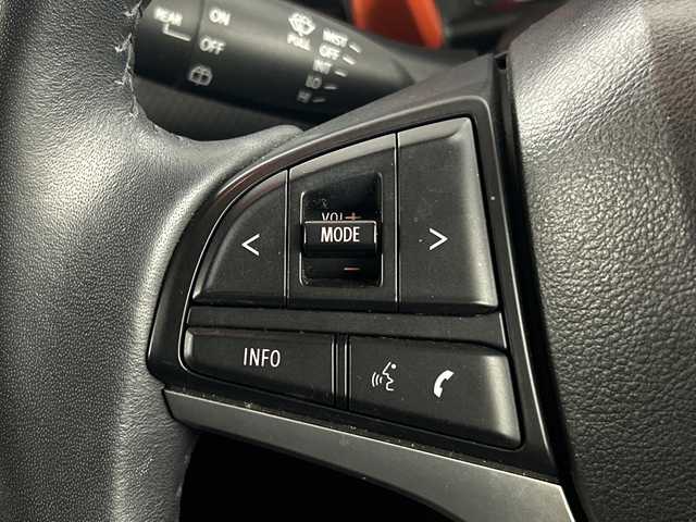 スズキ ハスラー HYBRID X 愛知県 2020(令2)年 5.4万km バーミリオンオレンジ/ガンメタリック2トーン メーカー９インチナビ/（フルセグTV/Bluetooth/ＡＭ/ＦＭ/ＵＳＢ）/全方位カメラ/スズキセーフティサポート/・衝突軽減ブレーキ/・レーンキープアシスト/・オートマチックハイビーム/・パーキングサポートブレーキ/ＥＴＣ/ドライブレコード/前席シートヒーター/アイドリングストップ/純正１５インチアルミホイール/スマートキー/プッシュスタート/ＬＥＤヘッドライト/フロントフォグランプ/横滑り防止装置/オートエアコン/純正フロアマット