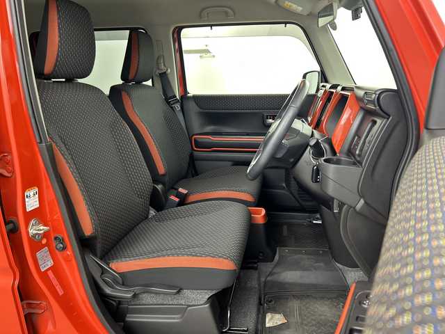 スズキ ハスラー HYBRID X 愛知県 2020(令2)年 5.4万km バーミリオンオレンジ/ガンメタリック2トーン メーカー９インチナビ/（フルセグTV/Bluetooth/ＡＭ/ＦＭ/ＵＳＢ）/全方位カメラ/スズキセーフティサポート/・衝突軽減ブレーキ/・レーンキープアシスト/・オートマチックハイビーム/・パーキングサポートブレーキ/ＥＴＣ/ドライブレコード/前席シートヒーター/アイドリングストップ/純正１５インチアルミホイール/スマートキー/プッシュスタート/ＬＥＤヘッドライト/フロントフォグランプ/横滑り防止装置/オートエアコン/純正フロアマット