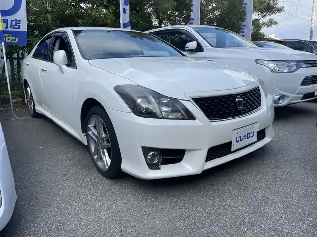 トヨタ クラウン アスリート アニバーサリーエディション 兵庫県 2012(平24)年 9.3万km ホワイトパールクリスタルシャイン (株)IDOMが運営する【じしゃロン西宮店】の自社ローン専用車両になります。こちらは現金またはオートローンご利用時の価格です。自社ローンご希望の方は別途その旨お申付け下さい/＊ETC/＊バックカメラ/＊パワステ/＊パワーウィンドウ/＊クルーズコントロールあり/＊フルセグ/＊ドラレコ付き/＊パワーシート/＊シートヒーター/＊エアシート/＊横滑り防止装置