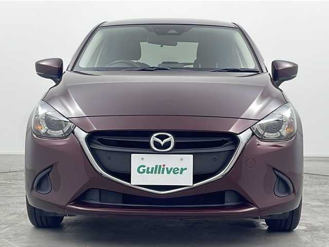 マツダ デミオ 15S 三重県 2018(平30)年 5.2万km ディープクリムゾンマイカ 禁煙車/純正SDナビ/CD/DVD/SD/BT/フルセグTV/バックカメラ/衝突被害軽減ブレーキ/レーンキープアシスト/ブラインドスポットモニター/シートヒーター/オートライト/アイドリングストップ/スマートキー/LEDヘッドライト