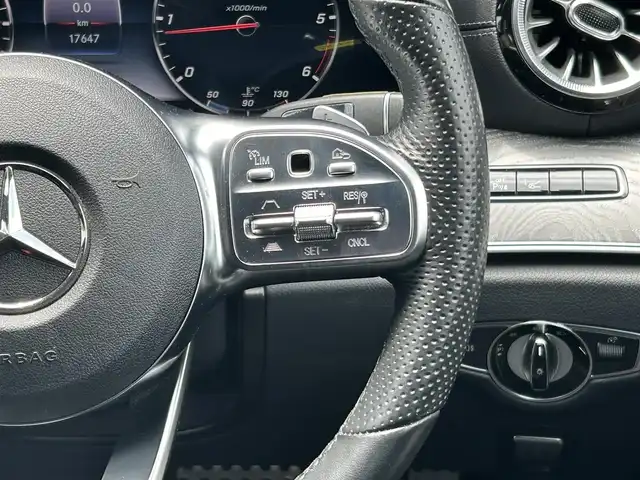 メルセデス・ベンツ ＣＬＳ２２０ｄ スポーツ エクスクルーシブPKG 福岡県 2018(平30)年 1.8万km ダイヤモンドホワイト サンルーフ/レーダーセーフティパッケージ/アクティブセーフティブレーキ/ブラインドスポットモニター/レーンキープアシスト/ヘッドアップディスプレイ/純正ナビ/全方位カメラ/Applecarplay/androidauto/フルセグTV/Bluetooth/ブルメスター/黒革シート/前席エアシート/前席シートヒーター/LEDヘッドライト/パワーバックドア/前後ドライブレコーダー/純正19インチアルミホイール/ETC