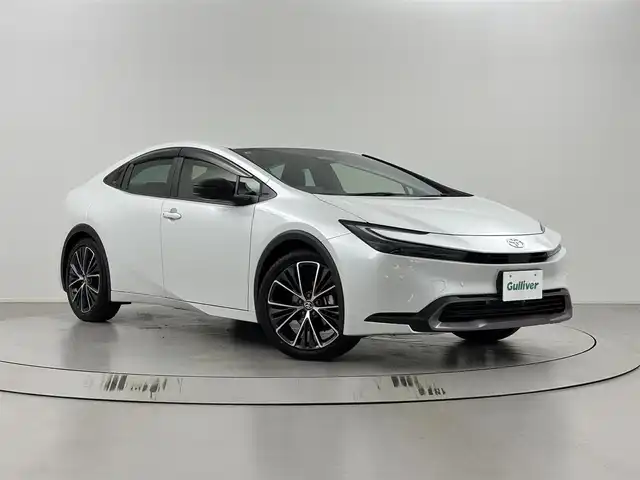 トヨタ プリウス G 埼玉県 2025(令7)年 0.1万km未満 プラチナホワイトパールマイカ 純正８インチディスプレイオーディオ　/バックカメラ　/トヨタセーフティーセンス　/レーダークルーズコントロール　/フルセグＴＶ　/Ｂｌｕｅｔｏｏｔｈ　/ＡｐｐｌｅＣａｒＰｌａｙ　/ＢＳＭ　/コーナーセンサー　/ＥＴＣ
