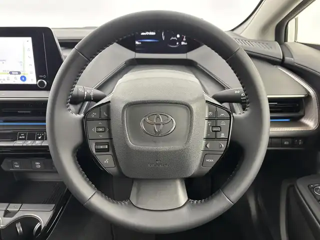 トヨタ プリウス G 埼玉県 2025(令7)年 0.1万km未満 プラチナホワイトパールマイカ 純正８インチディスプレイオーディオ　/バックカメラ　/トヨタセーフティーセンス　/レーダークルーズコントロール　/フルセグＴＶ　/Ｂｌｕｅｔｏｏｔｈ　/ＡｐｐｌｅＣａｒＰｌａｙ　/ＢＳＭ　/コーナーセンサー　/ＥＴＣ