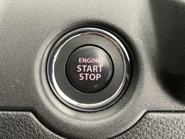 スズキ ソリオ HV MZ 長野県 2023(令5)年 2.4万km ピュアホワイトP 4WD/純正ナビ　/（フルセグ/Bluetooth/CD/DVD/アップルカープレイ/アンドロイドオート）/全方位モニター/両側電動スライドドア/ETC/デュアルブレーキサポート/レーンキープアシスト/レーダークルーズコントロール/コーナーセンサー/LEDヘッドライト/LEDフォグランプ/ヘッドアップディスプレイオーディオ/後席サーキュレーター/スマートキー/スペアキー
