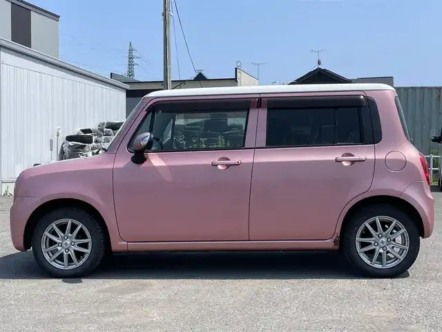 スズキ ラパン X 道央・札幌 2008(平20)年 7.9万km チェリーピンクパールメタリック/ホワイト ４WD/純正オーディオ/AM/FM/CD//ビルトインETC/D席シートヒーター/プッシュスタート/スマートキー/HIDヘッドライト/電動格納ミラー/純正フロアマット/ドアバイザー/スペアキー/社外AW付夏タイヤ積込/155/65/R14/2017年/山5mm