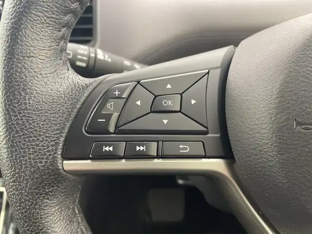 日産 セレナ ハイウェイスター V 愛知県 2021(令3)年 5.7万km ブリリアントホワイトパール プロパイロット/デジタルインナーミラー/純正ナビ/・Bluetooth/・CD/DVD/・フルセグテレビ/・SD音楽録音/アラウンドビューモニター/両側パワースライドドア/ブラインドスポットモニター/衝突軽減ブレーキ/レーンキープアシスト/オートマチックハイビーム/前後コーナーセンサー/レーダークルーズコントロール/前方ドライブレコーダー/ETC/LEDヘッドライト