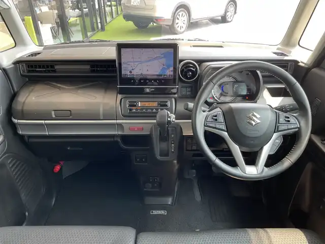 スズキ スペーシア ギア HYBRID XZターボ 愛知県 2022(令4)年 2.2万km オフブルーメタリック/ガンメタリック2トーンルーフ スズキセーフティーサポート/衝突被害軽減ブレーキ/純正9インチディスプレイオーディオナビ（あり）/全方位カメラ/両側パワースライドドア/レーダークルーズコントロール/シートヒーター/CD DVD/Bluetooth/フルセグTV/バックカメラ/コーナーセンサー/純正アルミホイール/ルーフレール/パドルシフト/LEDヘッドライト/オートマチックハイビーム/ドライブレコーダー/ETC/ステアリングスイッチ/スマートキー/プッシュスタート