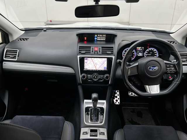 スバル レヴォーグ 2．0GT－S アイサイト 埼玉県 2014(平26)年 10.6万km クリスタルホワイトP (株)IDOMが運営する【じしゃロン熊谷店】の自社ローン専用車両になりますこちらは現金またはオートローンご利用時の価格です。自社ローンご希望の方は別途その旨お申付け下さい/社外メモリーナビ　CN-300D/　CD/DVD/DTV/Bluetooth/USB/パワーシート/バックカメラ/前席パワーシート/ETC/純正18インチAW/純正フロアマット/スマートキー/レーダークルーズコントロール/スペアキー/パドルシフト/ステアリングスイッチ/ハーフレザー/衝突軽減システム/ダウンヒルアシストコントロール