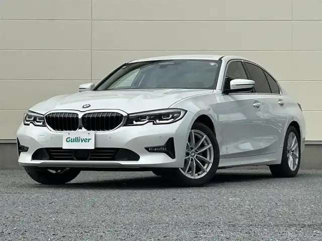 ＢＭＷ ７４０ｉ Mスポーツ 茨城県 2016(平28)年 5.5万km ミネラルホワイト 純正メーカオプションナビ/　(フルセグ/CD/DVD/Bluetooth)/全方位カメラ/黒革シート/サンルーフ/ETC/ドライビングアシスト/ハーマンカードン/クルーズコントロール/パドルシフト/パワーバックドア/プッシュスタート/USB入力端子/シートヒーター/パワーシート/LEDヘッドライト/純正アルミホイール