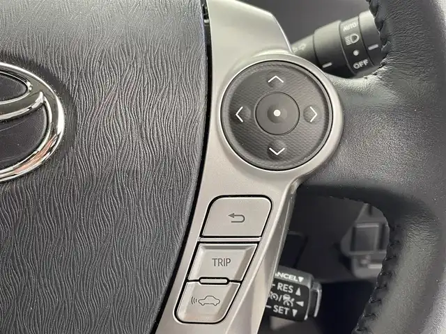 トヨタ プリウス α G ツーリングセレクション 群馬県 2018(平30)年 6.1万km ホワイトパールクリスタルシャイン 純正７型Ｗナビ　Ｂカメラ　衝突軽減　車線逸脱警報　レーダークルーズ　オートハイビーム　ＰＷシート　ドラレコ　ビルトインＥＴＣ　ＬＥＤヘッド　フォグライト　Ｐスタート　スマートキー　純正アルミ　禁煙車