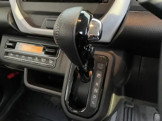 スズキ ハスラー HYBRID X 埼玉県 2023(令5)年 2.3万km クールカーキPM ワンオーナー/前席シートヒーター/社外７インチメモリナビ＆ＢＴ/ＥＴＣ/前後ドライブレコーダー/アイドリングストップ/衝突軽減ブレーキ/レーンキープアシスト/リアコーナーセンサー/レーダークルーズコントロール/革巻ステアリング/ステアリングリモコン/純正１５inアルミホイール/オートハイビーム/オートライト/ＬＥＤヘッドライト/ＬＥＤフォグランプ/電動格納ミラー/スマートキー/プッシュスタート/Ｗ＆サイド＋カーテンエアバッグ/横滑り防止装置/ＡＢＳ/ドアバイザー/フロアマット/新車保証書/取扱説明書/スマートスペアキー有