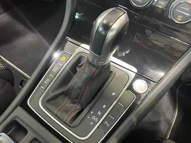 フォルクスワーゲン ゴルフ ＧＴＩ ダイナミック 静岡県 2018(平30)年 4万km インジウムグレーメタリッ 特別仕様車/discover　pro/ACC/LKA/BSM/PDC（前後）/CarPlay対応/衝突・被害軽減ブレーキ/リアトラフィックアラート/アダプティブシャシーコントロール/アクティブインフォテインメント/社外ドライブレコーダー