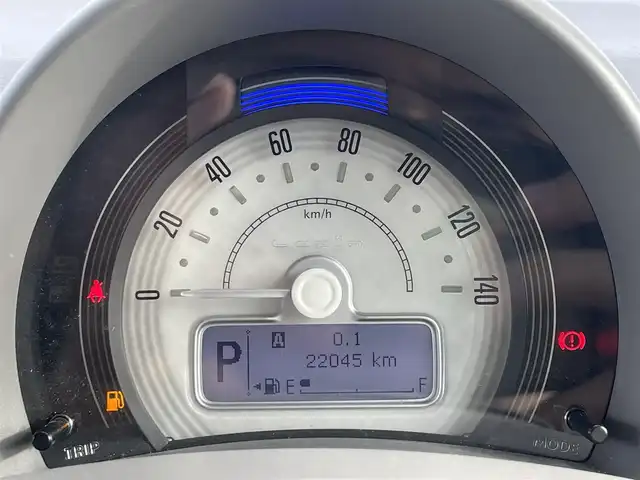 スズキ ラパン X 滋賀県 2022(令4)年 2.2万km フォーンベージュM 社外メモリナビ/(フルセグ/Bluetooth/CD/DVD)/衝突軽減ブレーキ/レーンキープアシスト/コーナーセンサー/バックカメラ/Autoハイビーム/LEDオートライト/電動格納ミラー/純正フロアマット