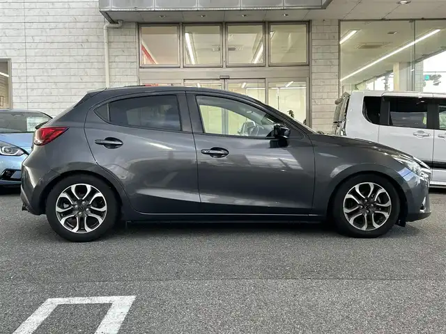 マツダ デミオ XD ツーリング 奈良県 2014(平26)年 9.6万km メテオグレーマイカ 4WD/純正メーカーナビ/BT/CD/USB/SD/TV/DVD//社外マフラー(RIVID)/社外エアクリ/RSR車高調/レーダー探知機/レーダークルコン/横滑り防止装置/i-stop/ステアリングスイッチ/パドルシフト/ターボ有/オートLEDライト